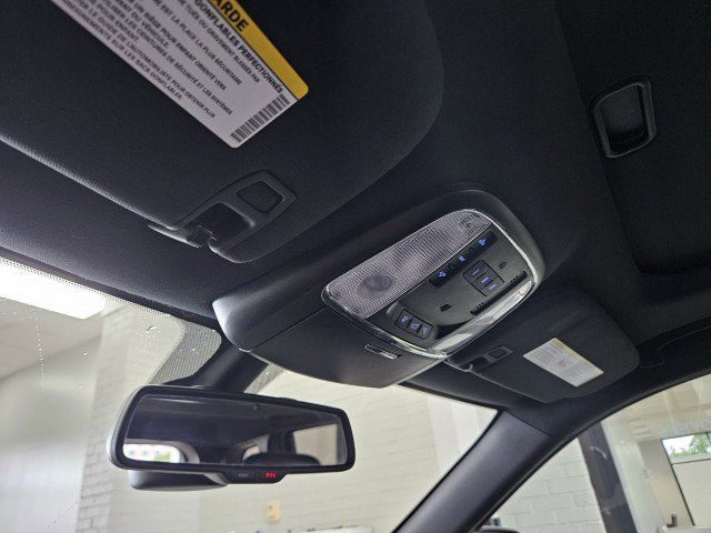 Used 2015 Jeep Grand Cherokee Altitude AWD/4WD image 22