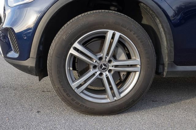 Used 2021 Mercedes-Benz GLC 300 4MATIC image 5