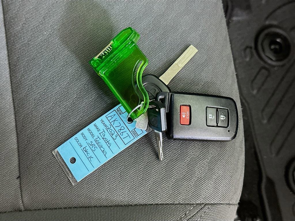 Used 2023 Toyota Tacoma SR5 image 36