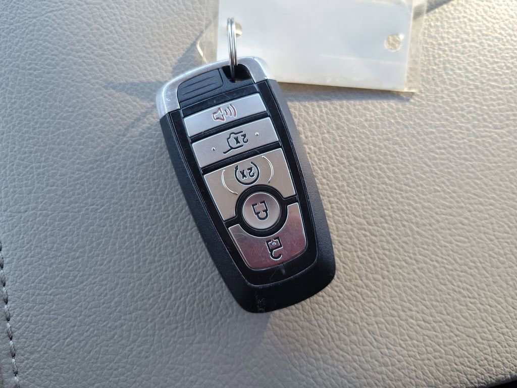 Used 2021 Ford Expedition XLT image 36