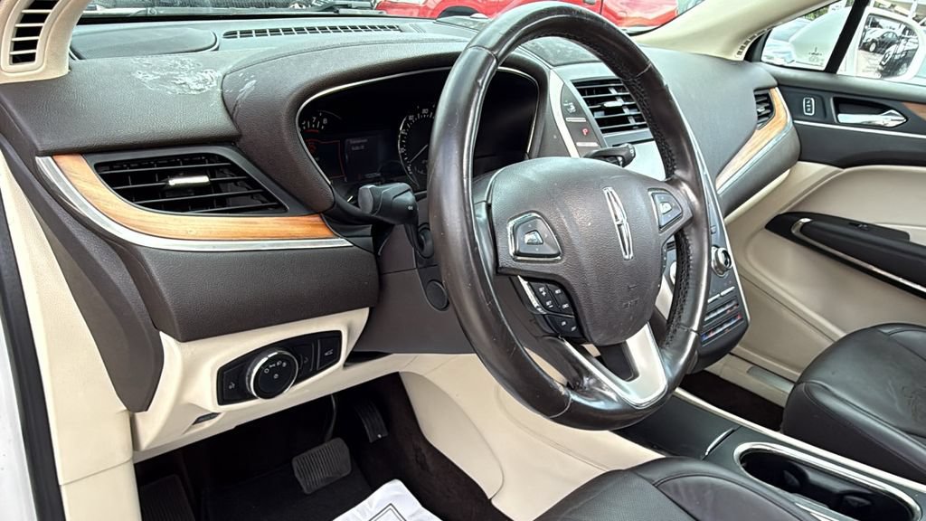 Used 2015 Lincoln MKC FWD w/ Equipment Group 102A Reserve image 25