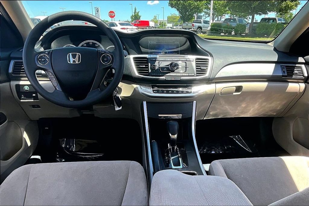 Used 2013 Honda Accord LX image 21