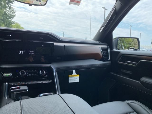 New 2026 GMC Sierra 1500 Denali w/ Denali Reserve Package image 28