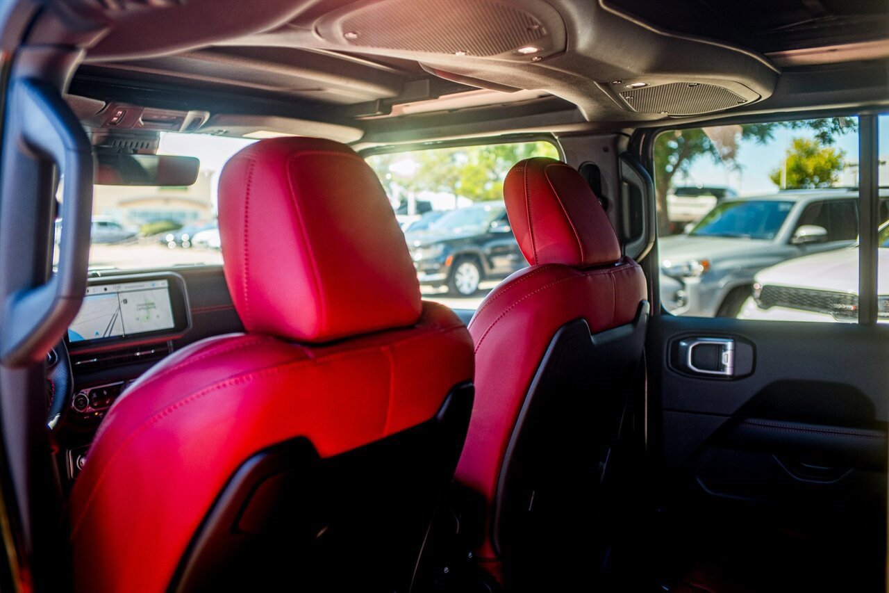 Used 2024 Jeep Wrangler Unlimited Rubicon 392 image 27