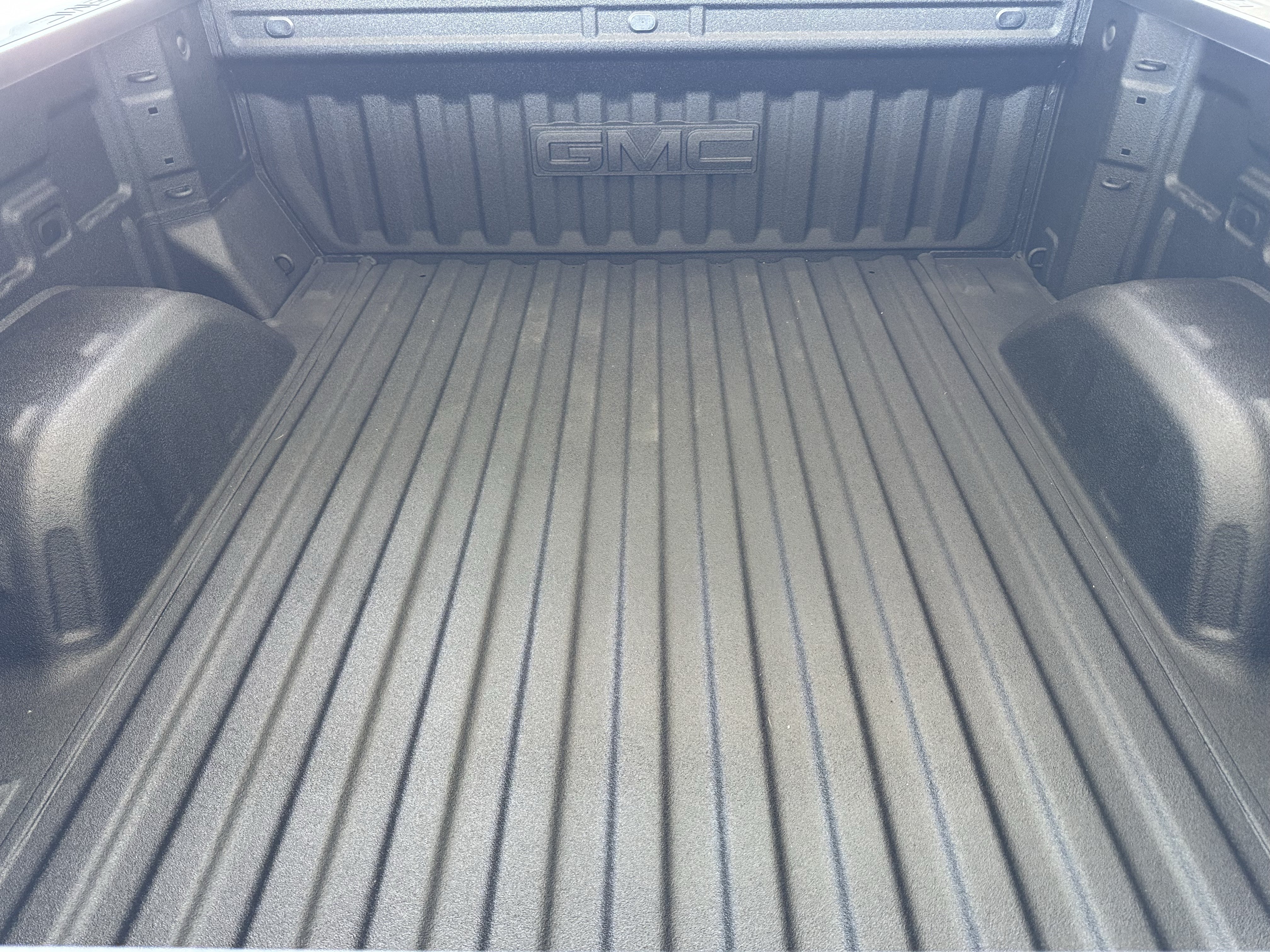 Certified 2025 GMC Sierra 1500 AT4 AWD/4WD image 19