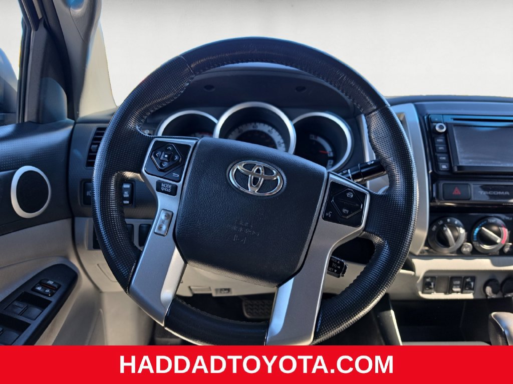 Used 2015 Toyota Tacoma 4x4 Double Cab w/ Limited Package image 13