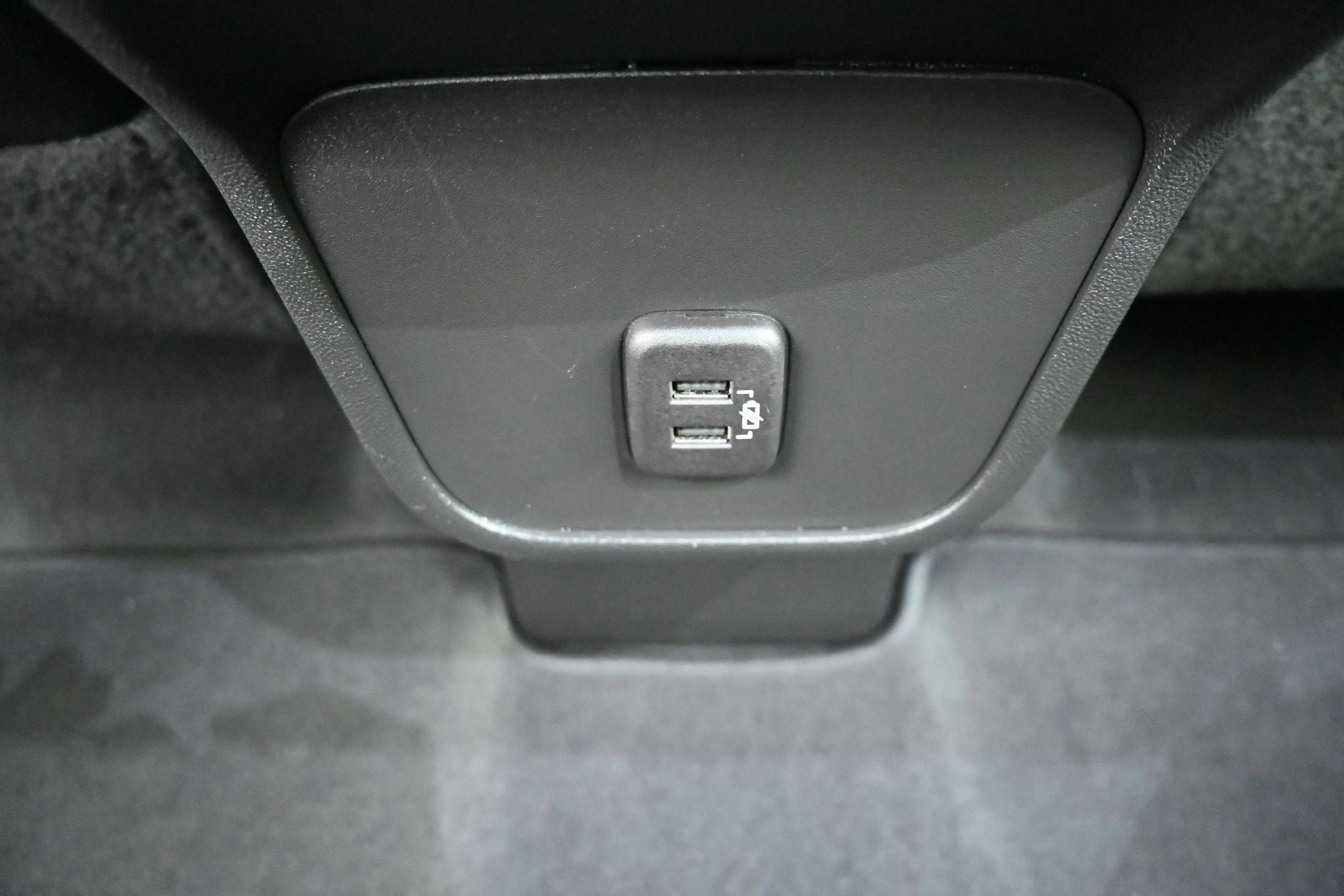 Certified 2023 Chevrolet Equinox RS FWD image 23