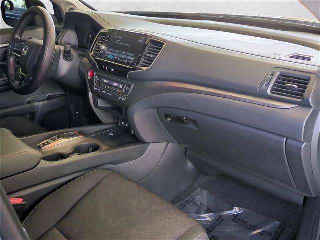 Used 2025 Honda Ridgeline Sport image 20
