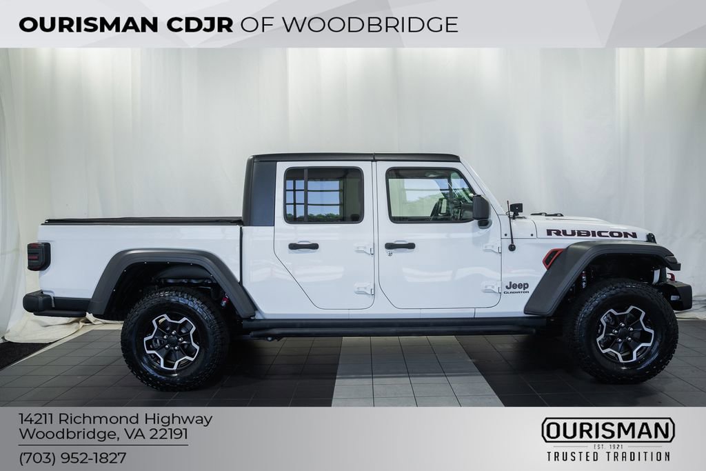 Used 2022 Jeep Gladiator Rubicon w/ Trailer Tow Package AWD/4WD image 3