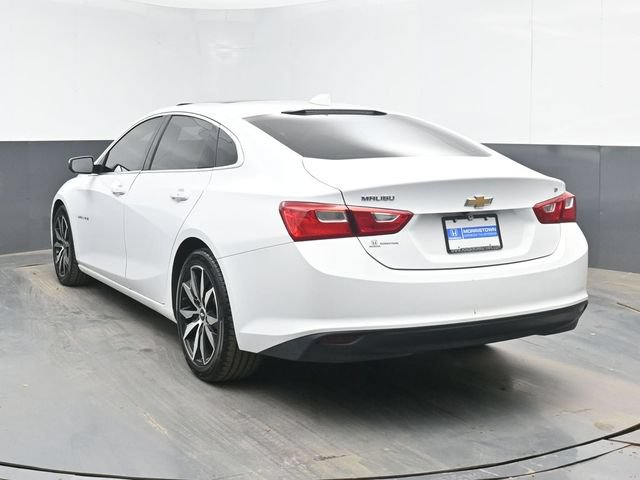 Used 2016 Chevrolet Malibu LT FWD image 7