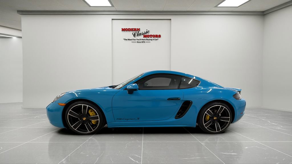Used 2017 Porsche 718 Cayman S w/ Sport Chrono Package RWD image 4