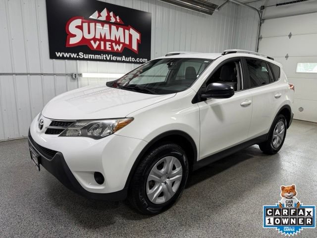Used 2015 Toyota RAV4 LE AWD/4WD image 1