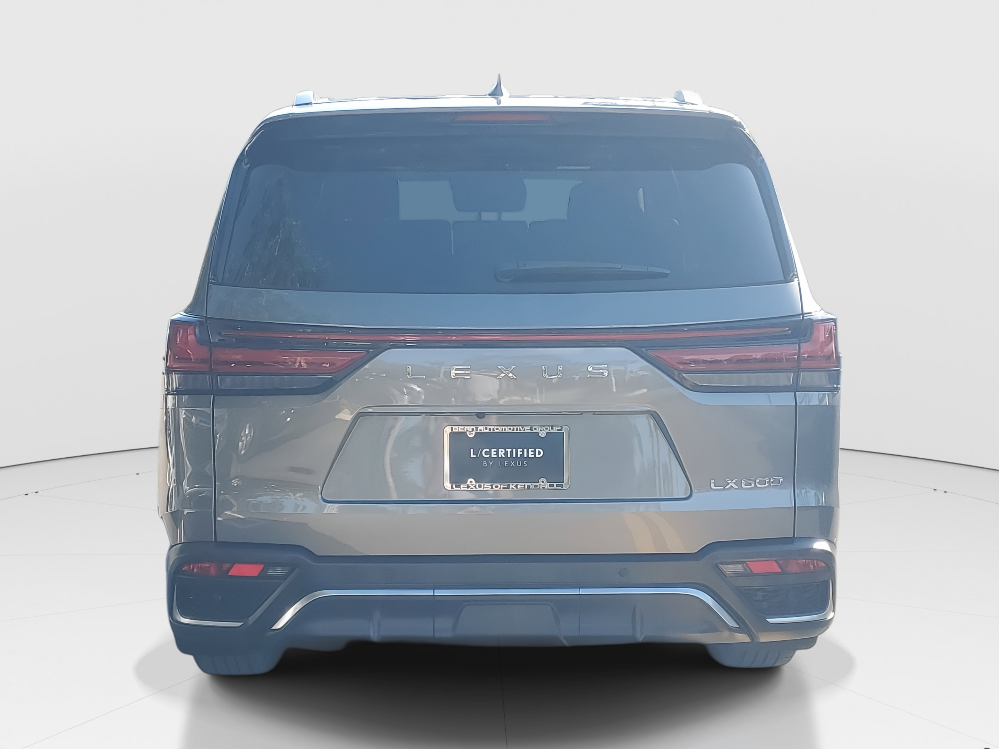 Used 2024 Lexus LX 600 F Sport image 6