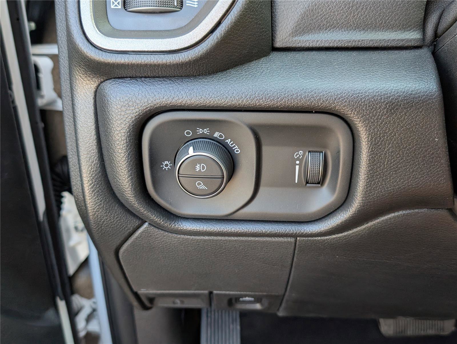 New 2026 RAM 3500 Tradesman image 14