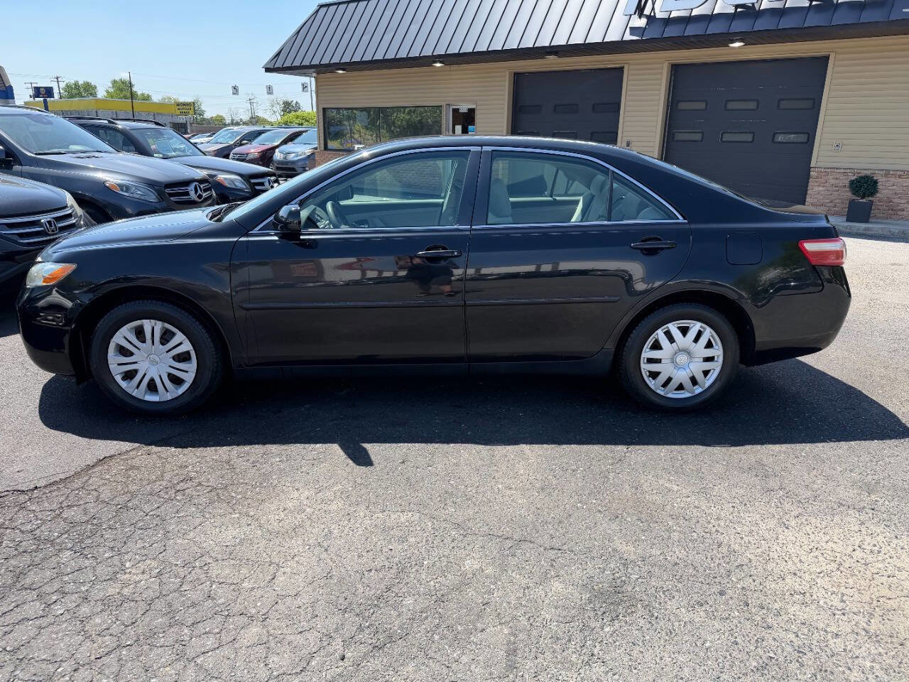 Used 2007 Toyota Camry CE FWD image 13