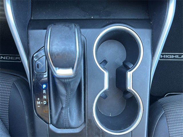 Used 2020 Toyota Highlander LE image 29