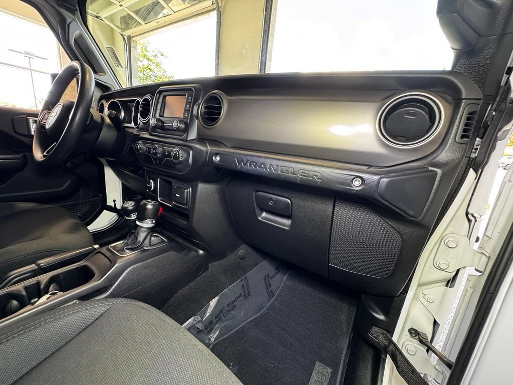 Used 2018 Jeep Wrangler Sport AWD/4WD image 46