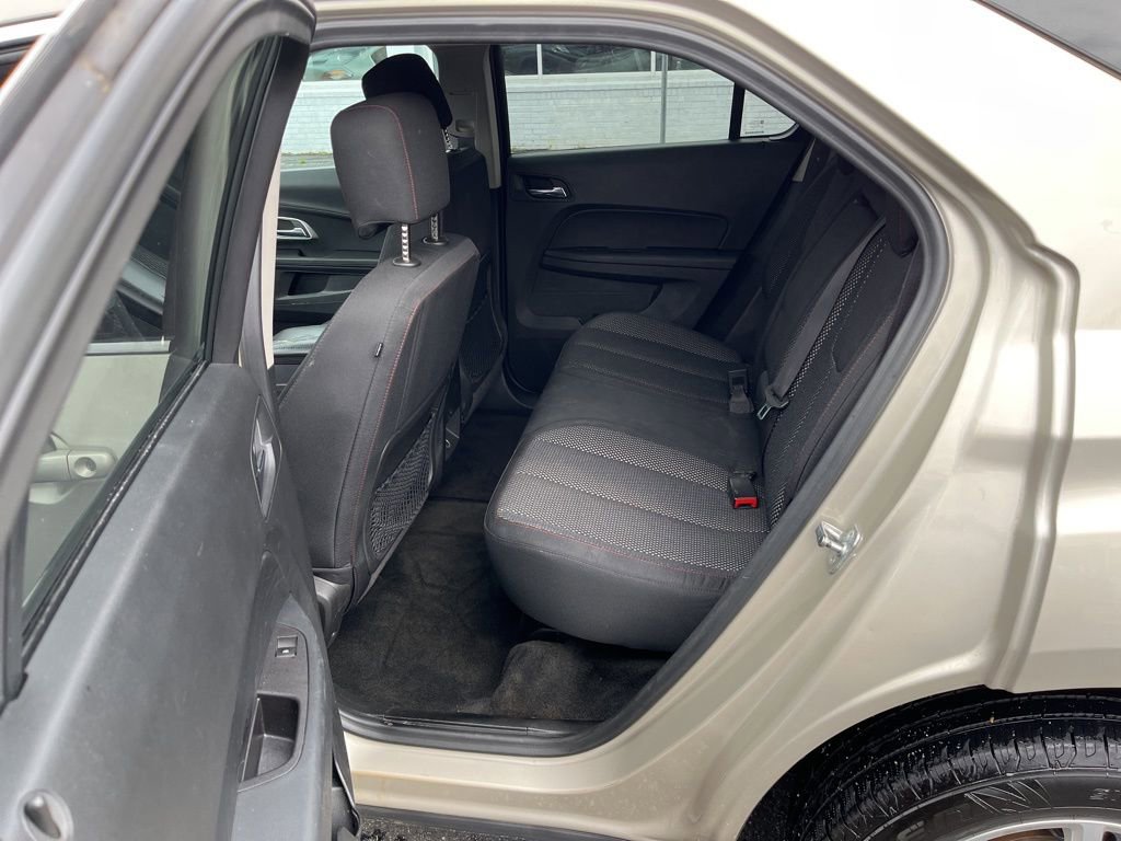 Used 2016 Chevrolet Equinox LT w/ Convenience Package image 33