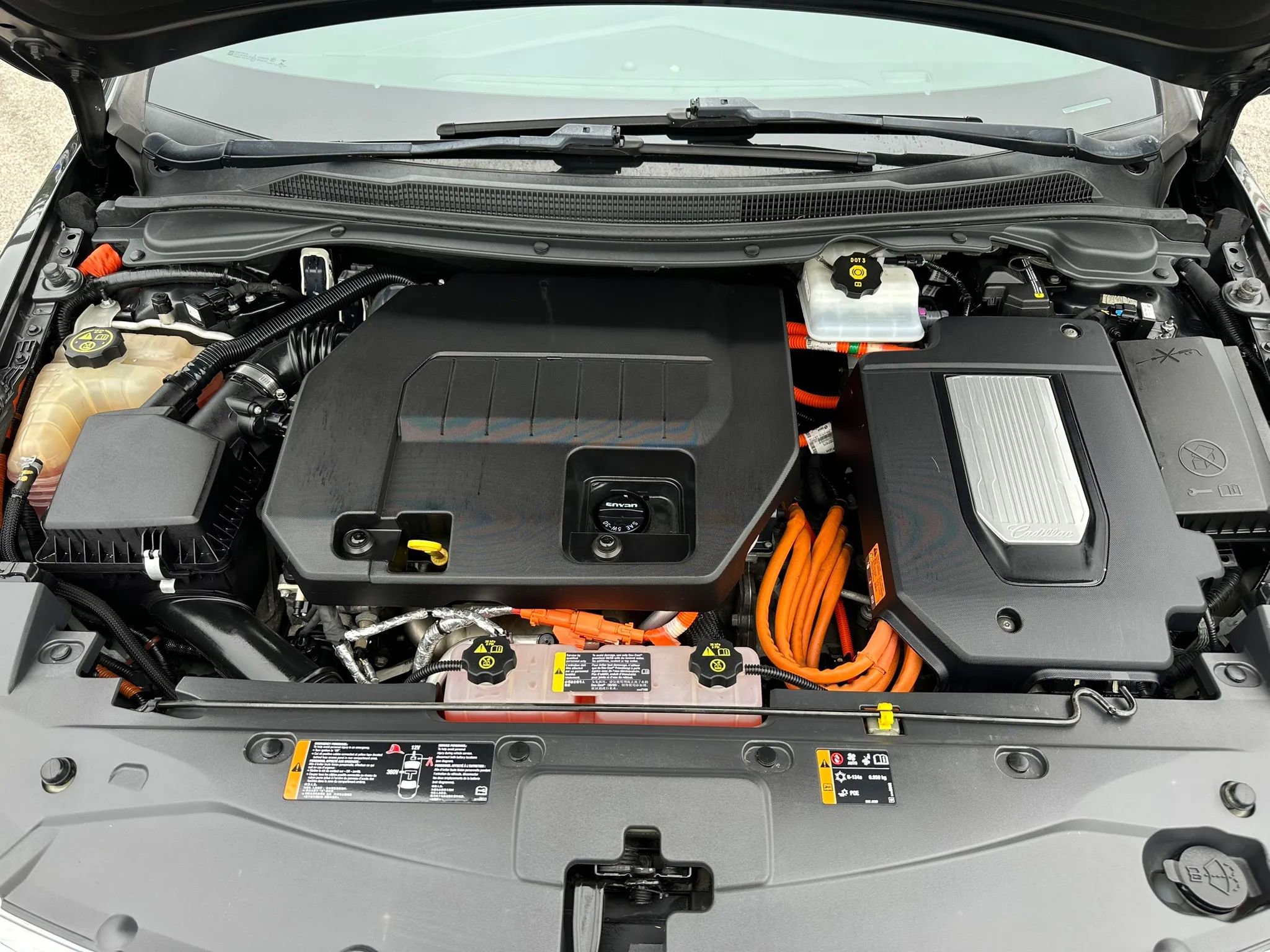 Used 2014 Cadillac ELR w/ Luxury Package FWD image 17