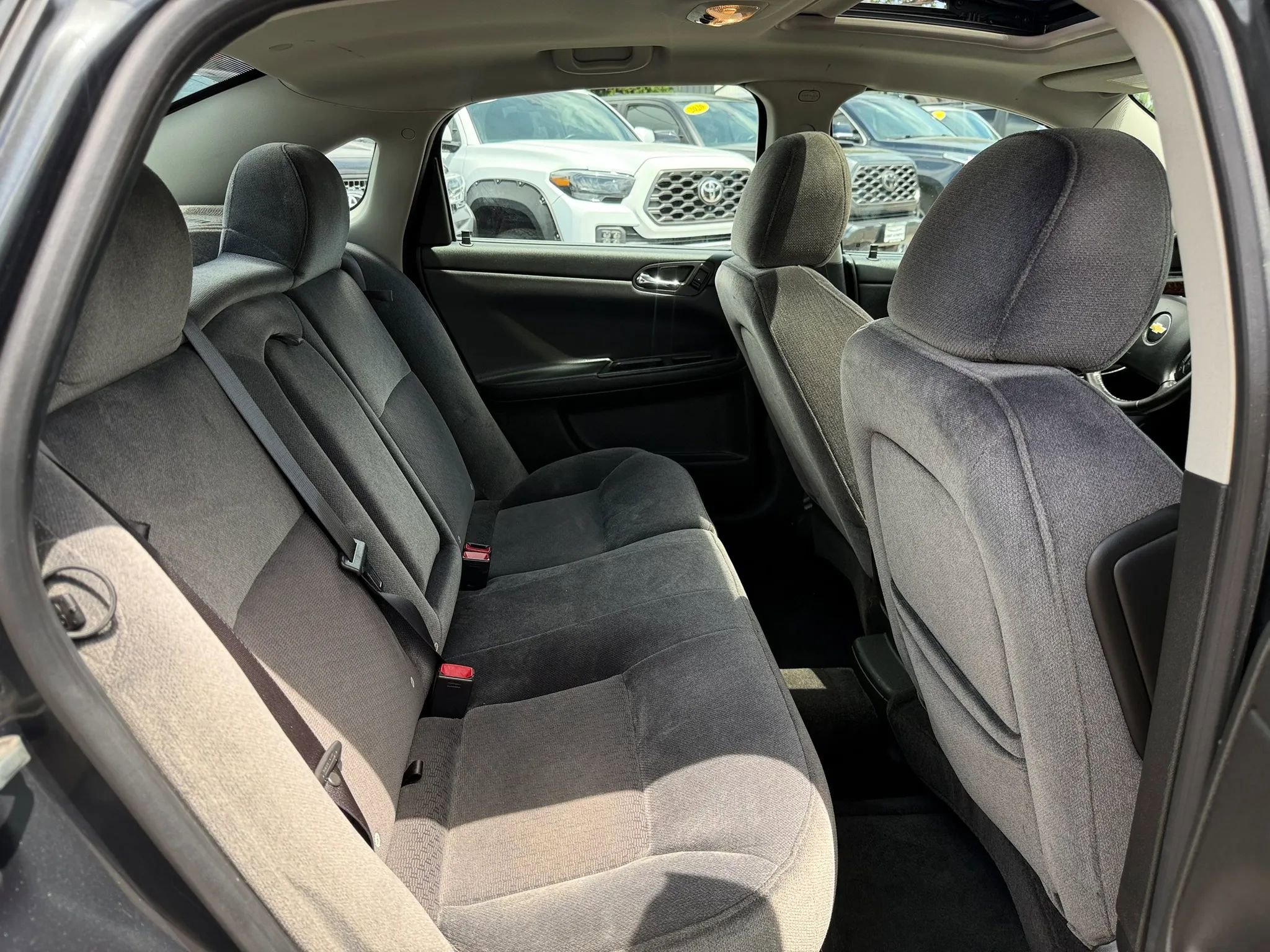 Used 2013 Chevrolet Impala LT w/ LT Sunroof Package FWD image 19