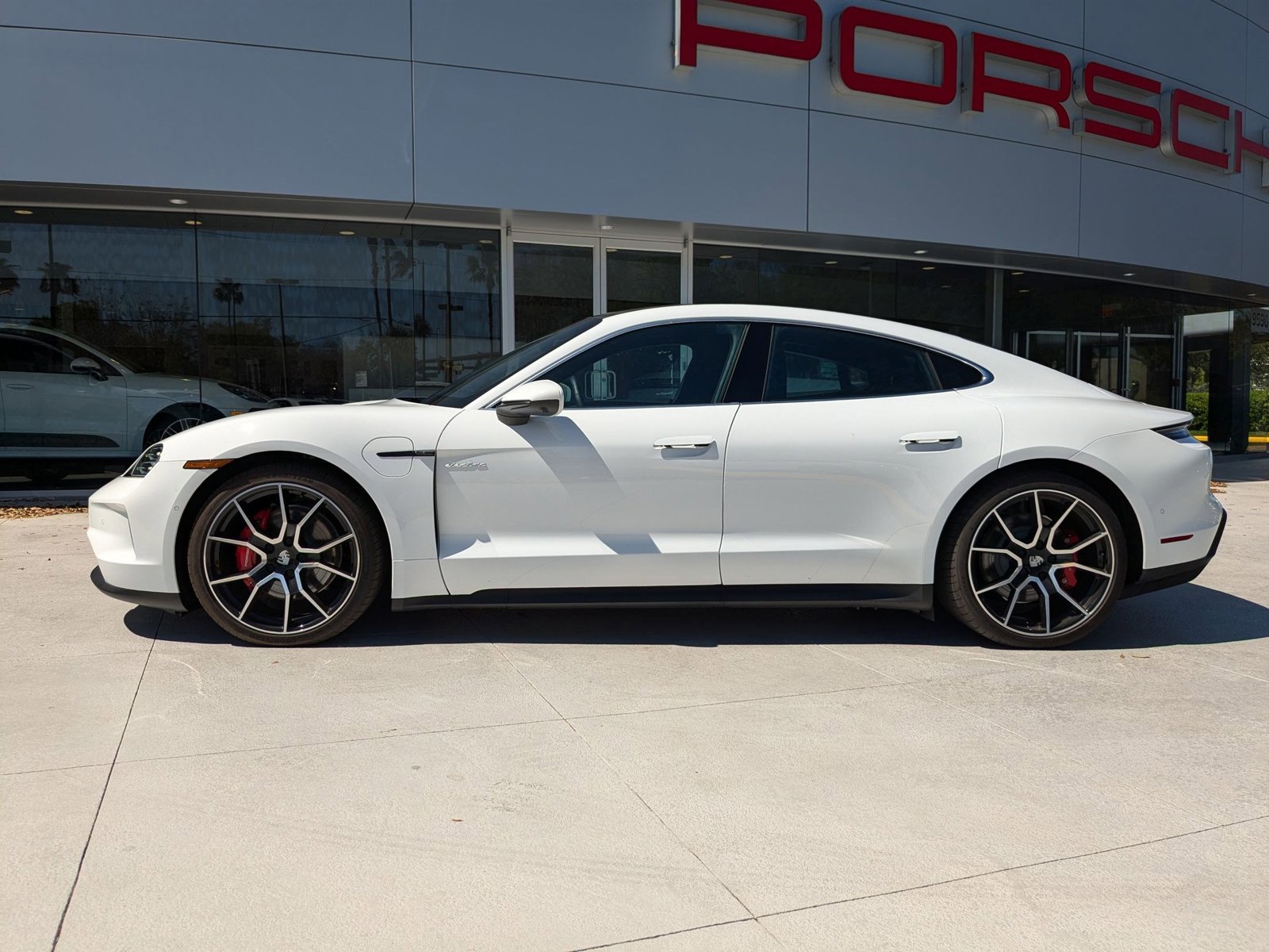 New 2025 Porsche Taycan 4S AWD/4WD image 2