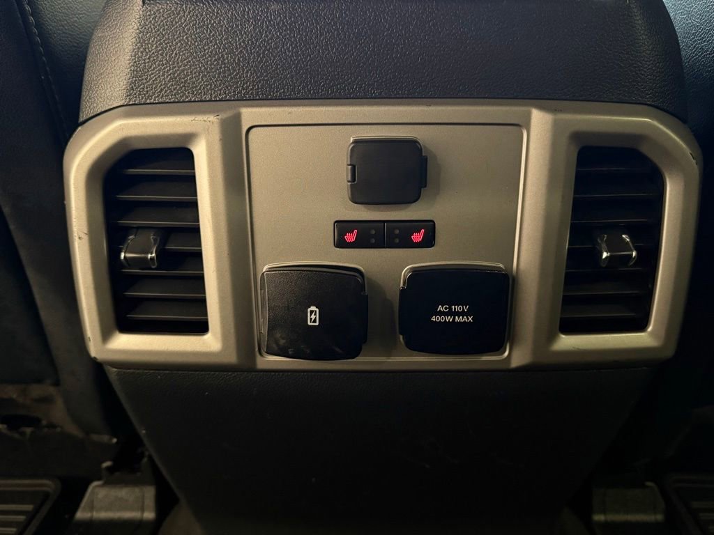 Used 2022 Ford F250 Lariat w/ Black Appearance Pkg image 15