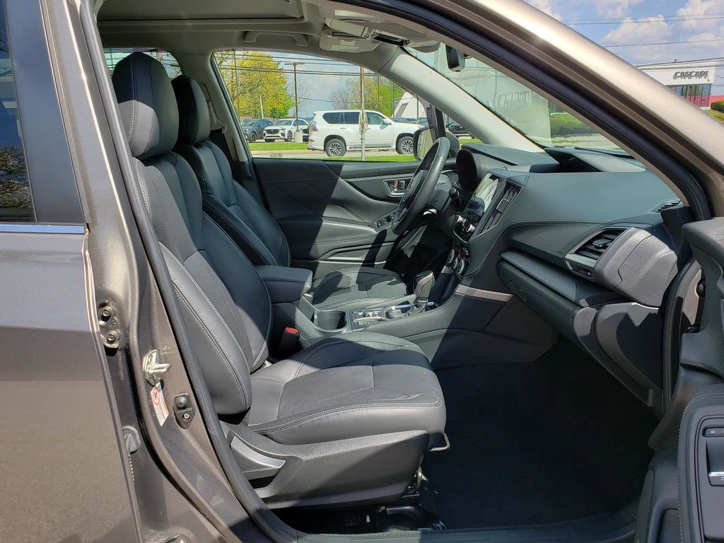 Used 2020 Subaru Forester Limited w/ Popular Package #3 AWD/4WD image 17