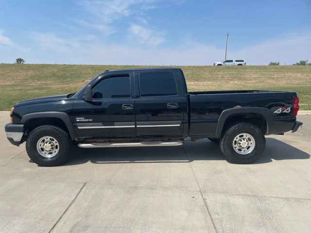 Used 2007 Chevrolet Silverado 2500 LT w/ Heavy-Duty Power Package AWD/4WD image 9