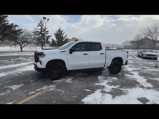 Used 2023 Chevrolet Silverado 1500 Custom Trail Boss w/ LPO, Dark Essentials Package image 27