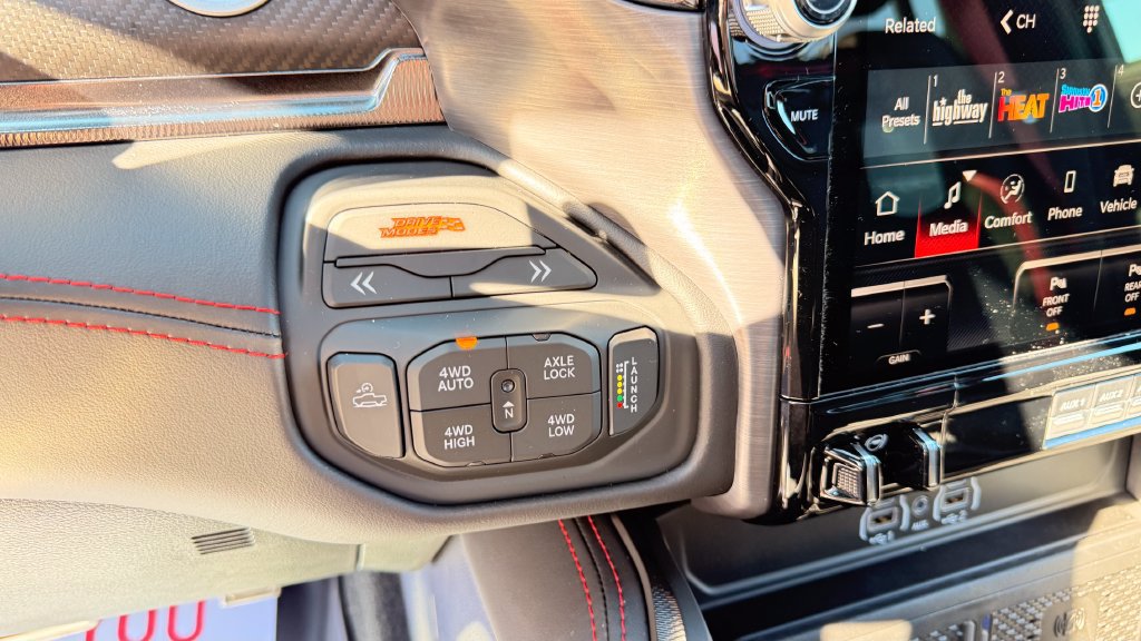 New 2027 RAM 1500 4x4 Crew Cab image 44