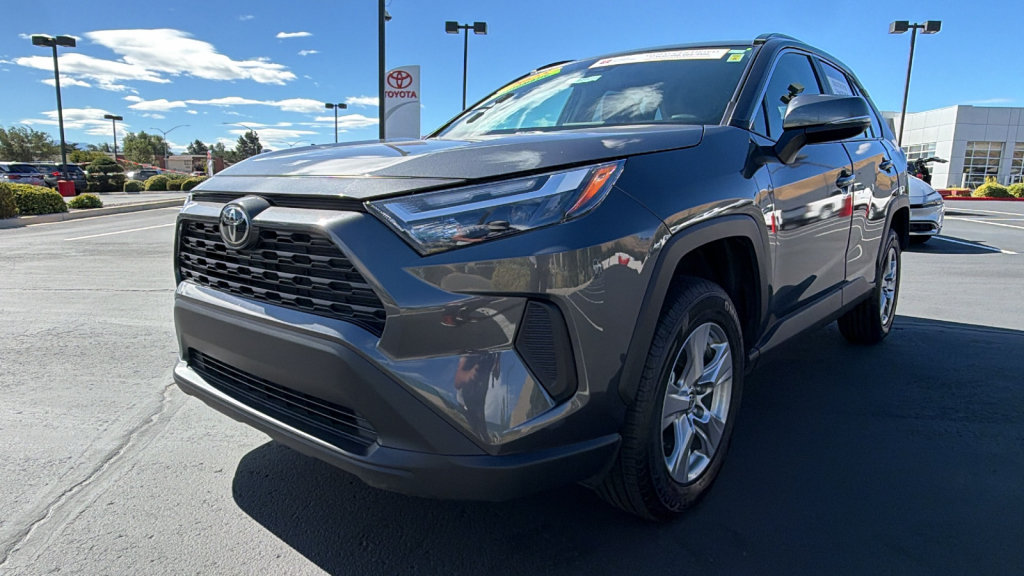 Certified 2025 Toyota RAV4 XLE AWD/4WD image 7