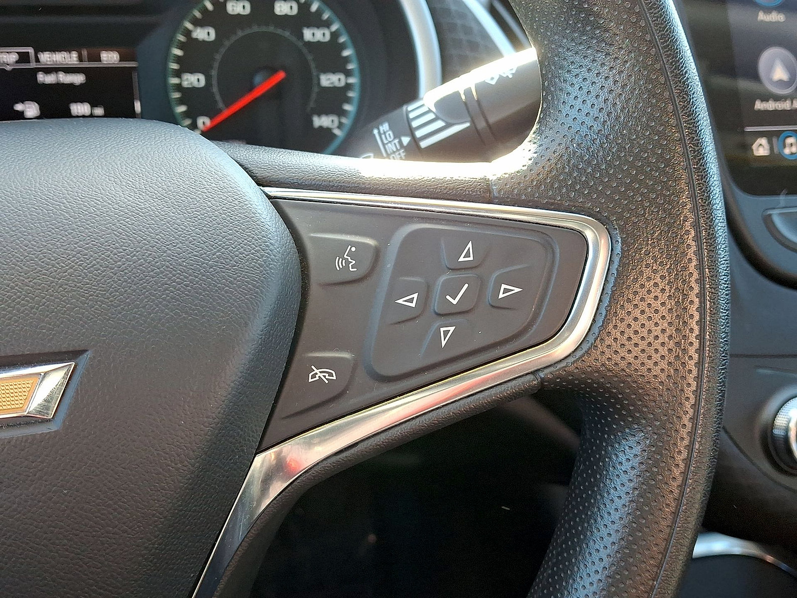Used 2023 Chevrolet Malibu LT FWD image 18