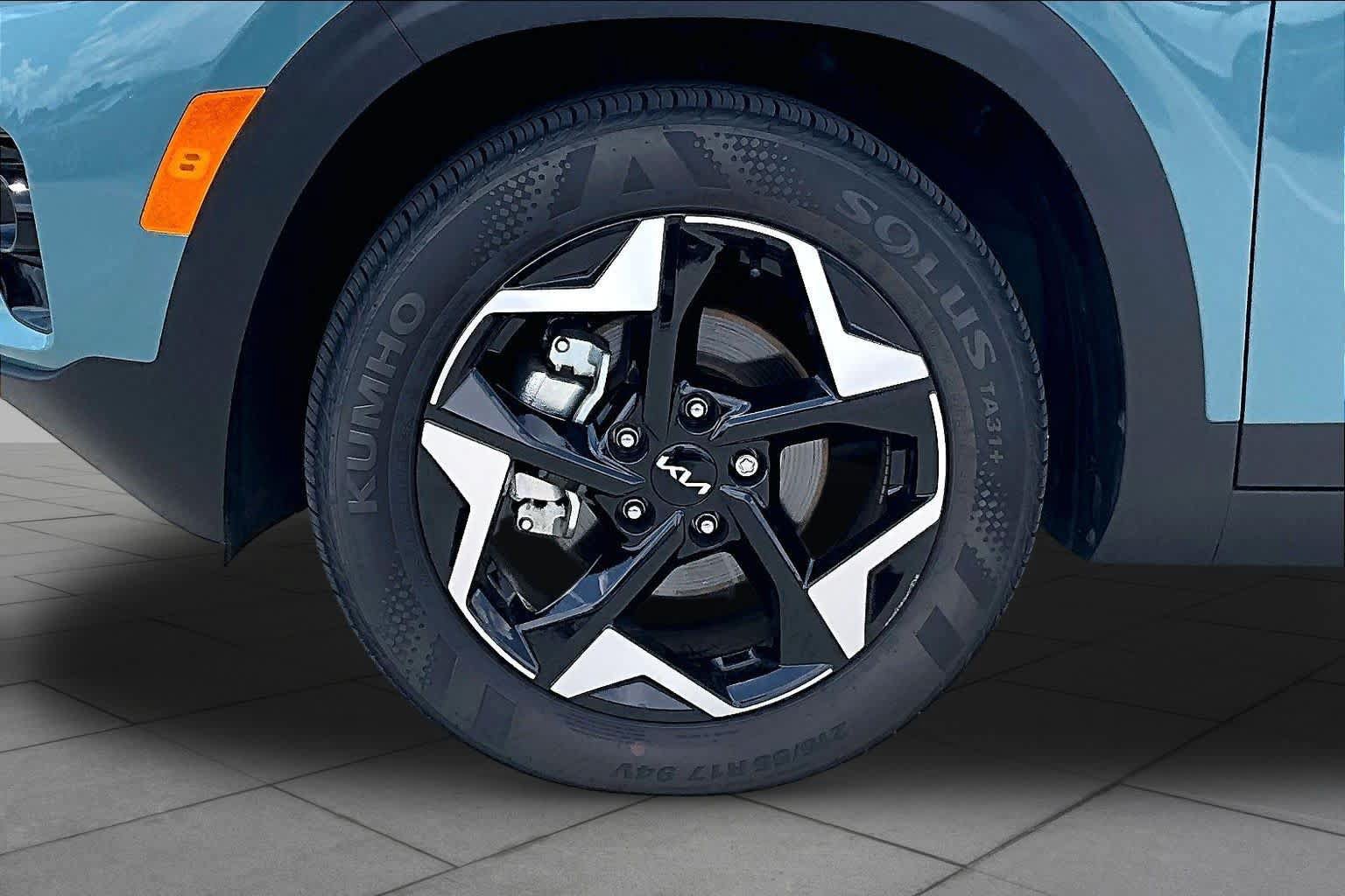 Certified 2026 Kia Seltos S FWD image 10