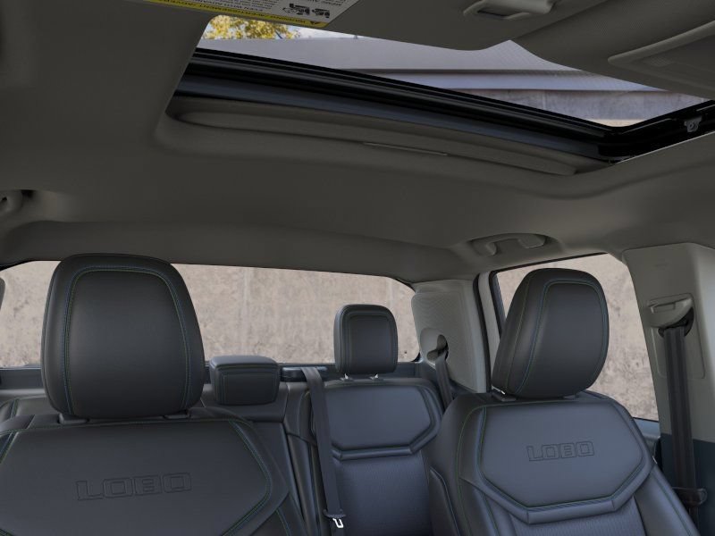 New 2026 Ford Maverick Lobo AWD/4WD image 14