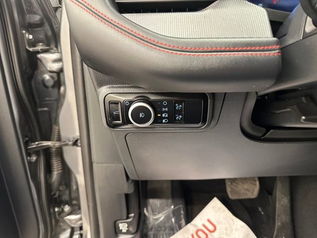 Certified 2025 Ford Explorer ST-Line w/ ST-Line Street Pack image 22