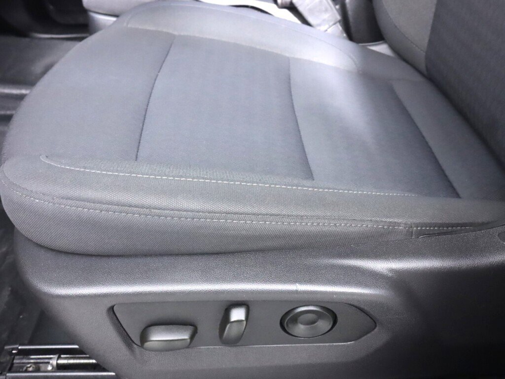 Used 2025 GMC Sierra 1500 Pro w/ Pro Value Package image 28