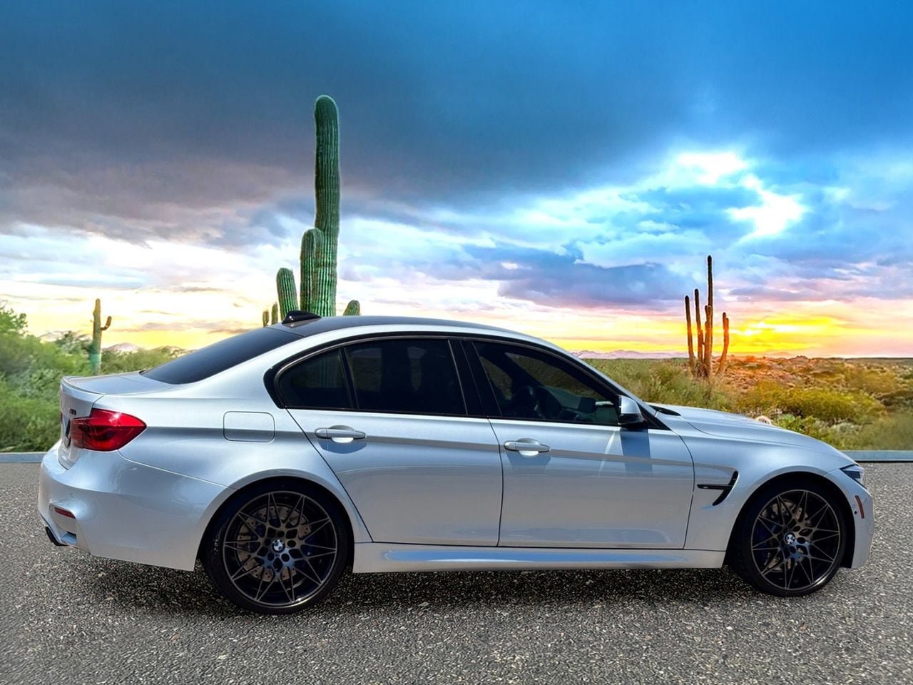 Used 2018 BMW M3 RWD image 5