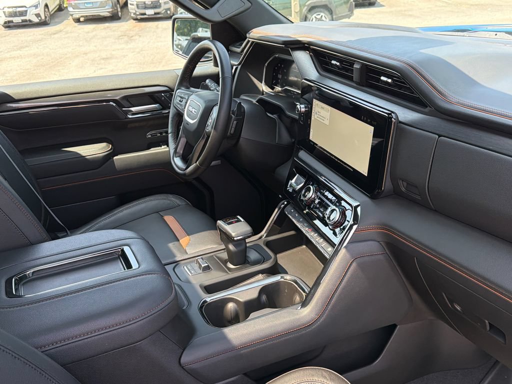 Used 2022 GMC Sierra 1500 AT4 w/ AT4 Premium Package AWD/4WD image 19