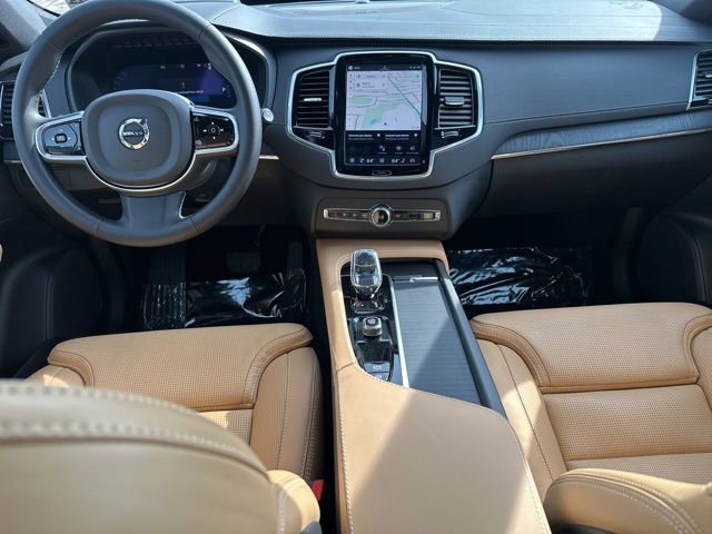 Certified 2024 Volvo XC90 B6 Ultimate w/ Protection Package image 17