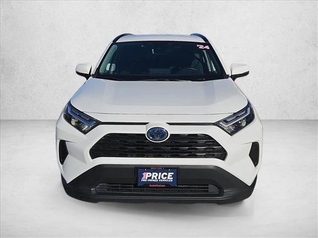 Used 2024 Toyota RAV4 XLE image 2