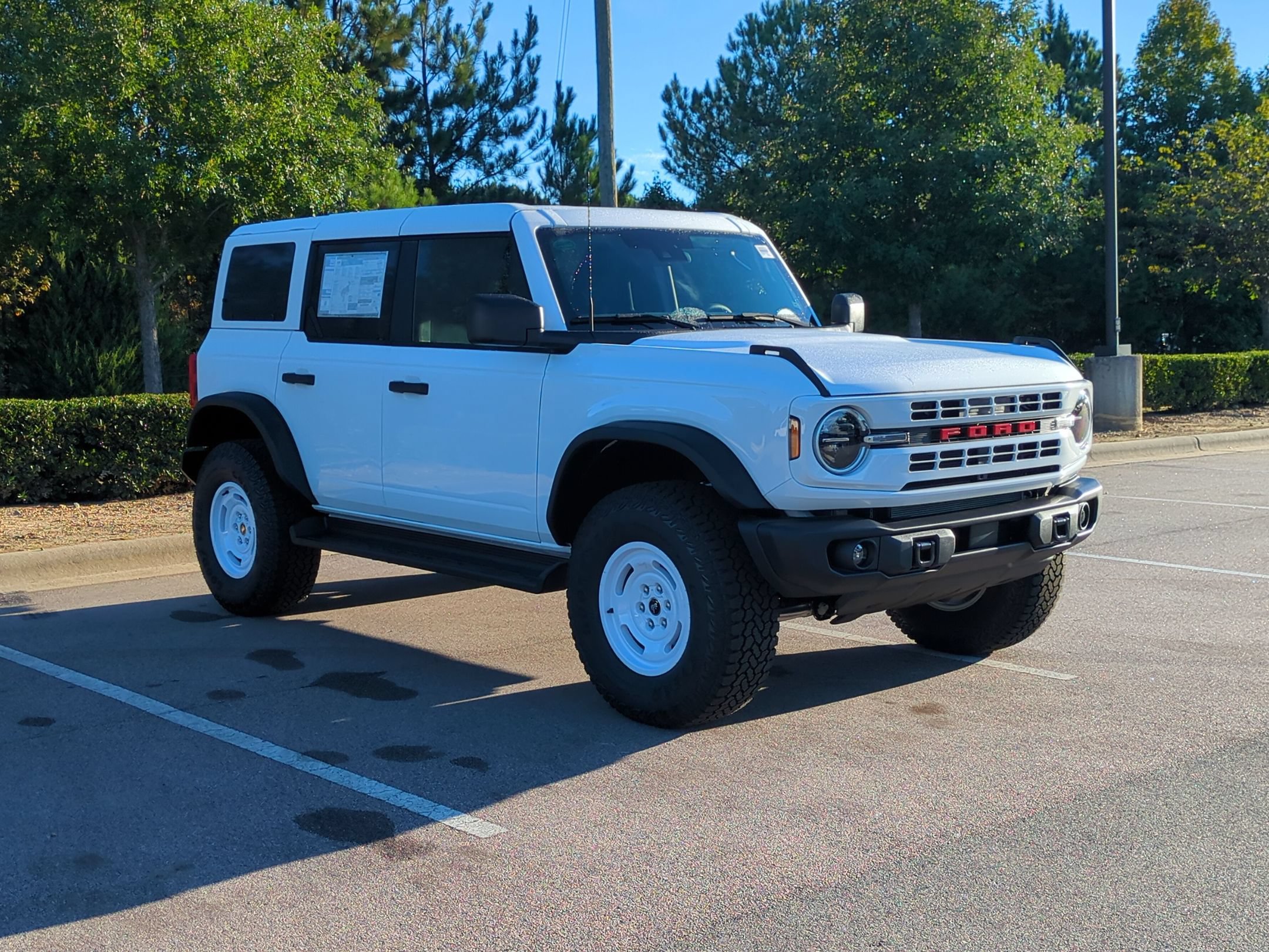 New 2026 Ford Bronco Heritage Edition AWD/4WD image 1