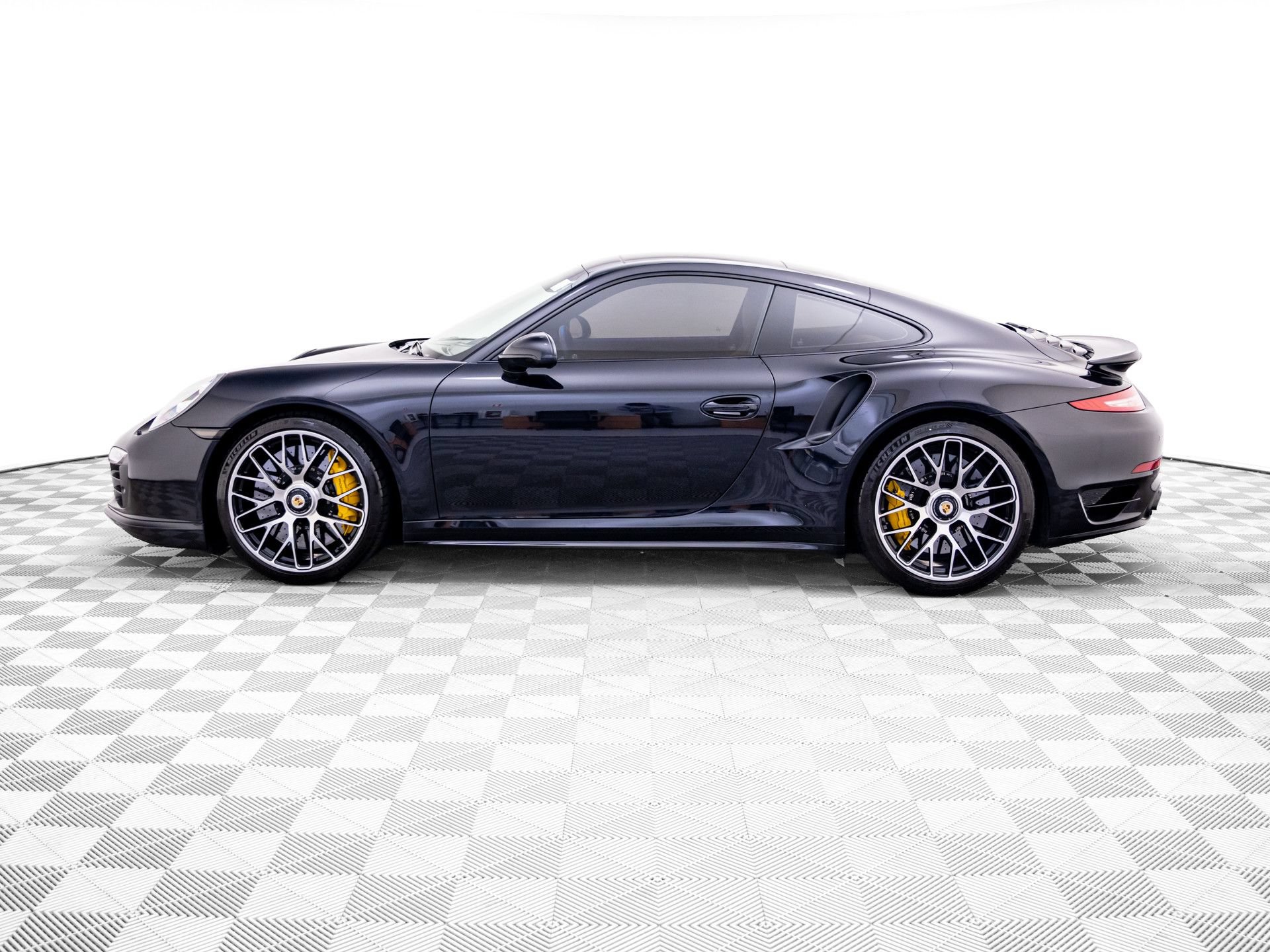 Used 2015 Porsche 911 Turbo S AWD/4WD video 2