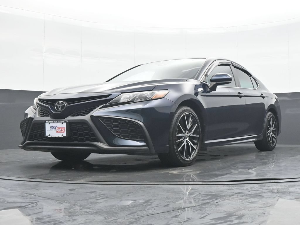 Used 2021 Toyota Camry SE FWD image 25