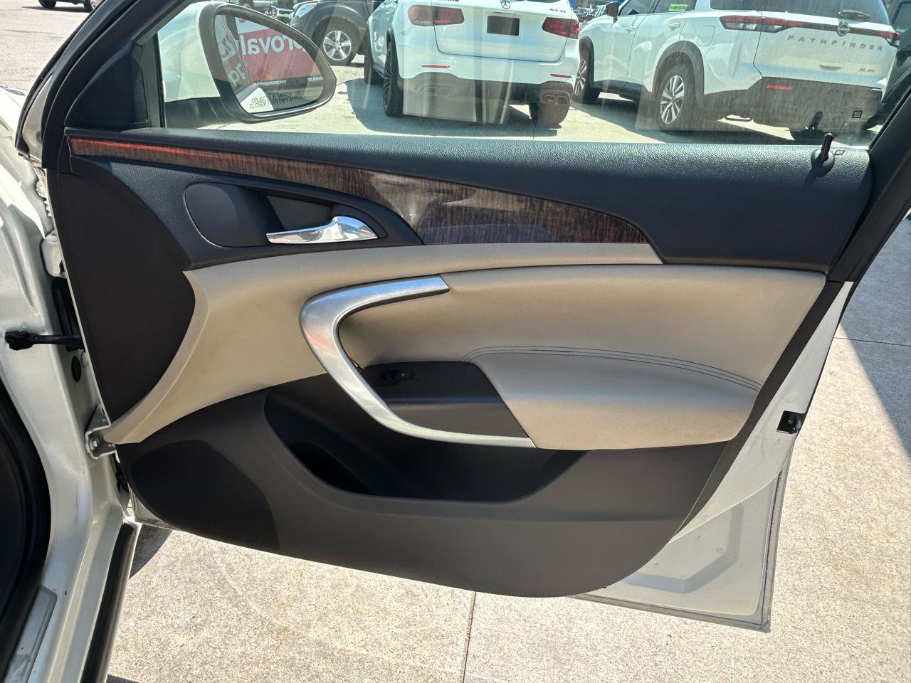 Used 2012 Buick Regal Premium FWD image 14