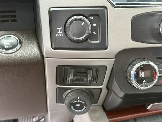 Used 2022 Ford F350 King Ranch w/ King Ranch Ultimate Package AWD/4WD image 20