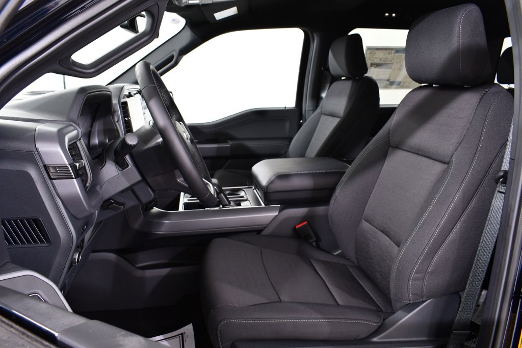 New 2025 Ford F150 XLT w/ Equipment Group 302A MID image 6