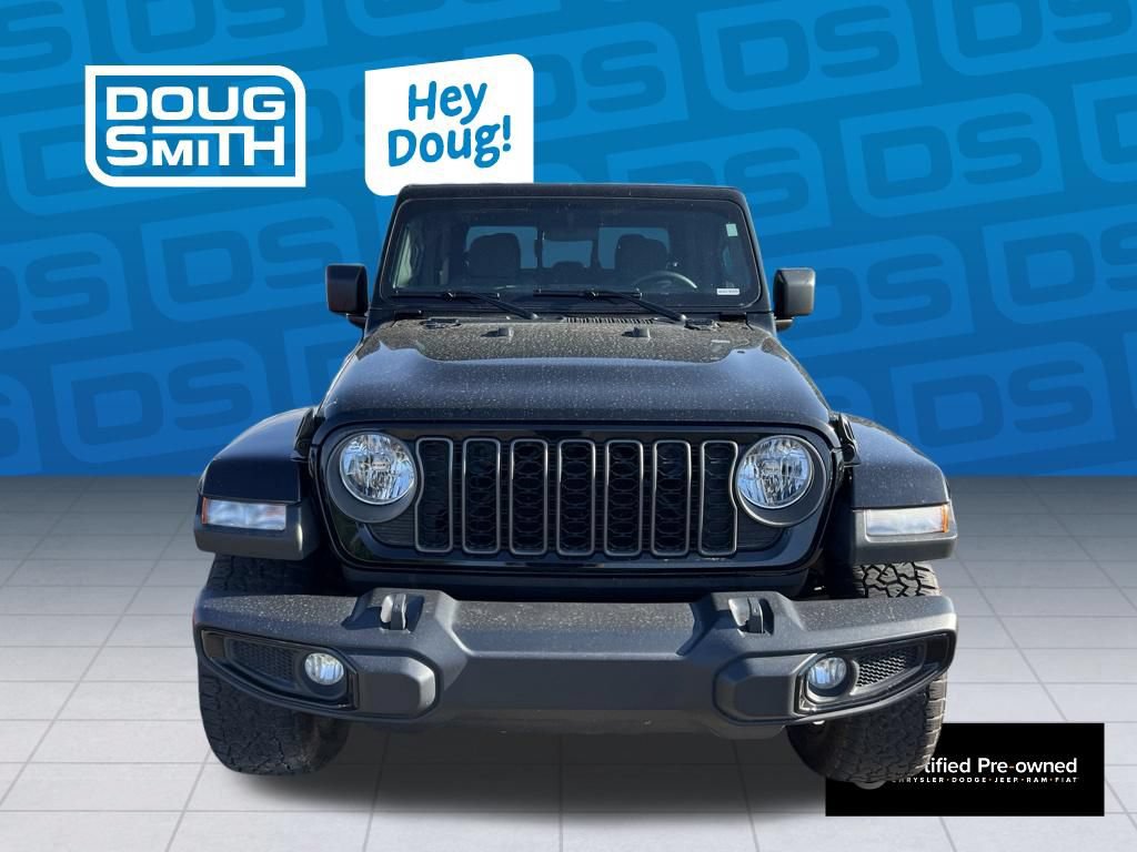 Certified 2024 Jeep Gladiator Sport AWD/4WD image 9