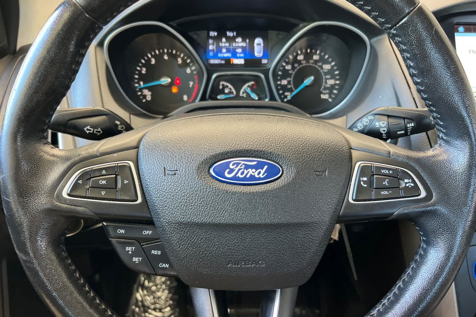 Used 2016 Ford Focus Titanium FWD image 24