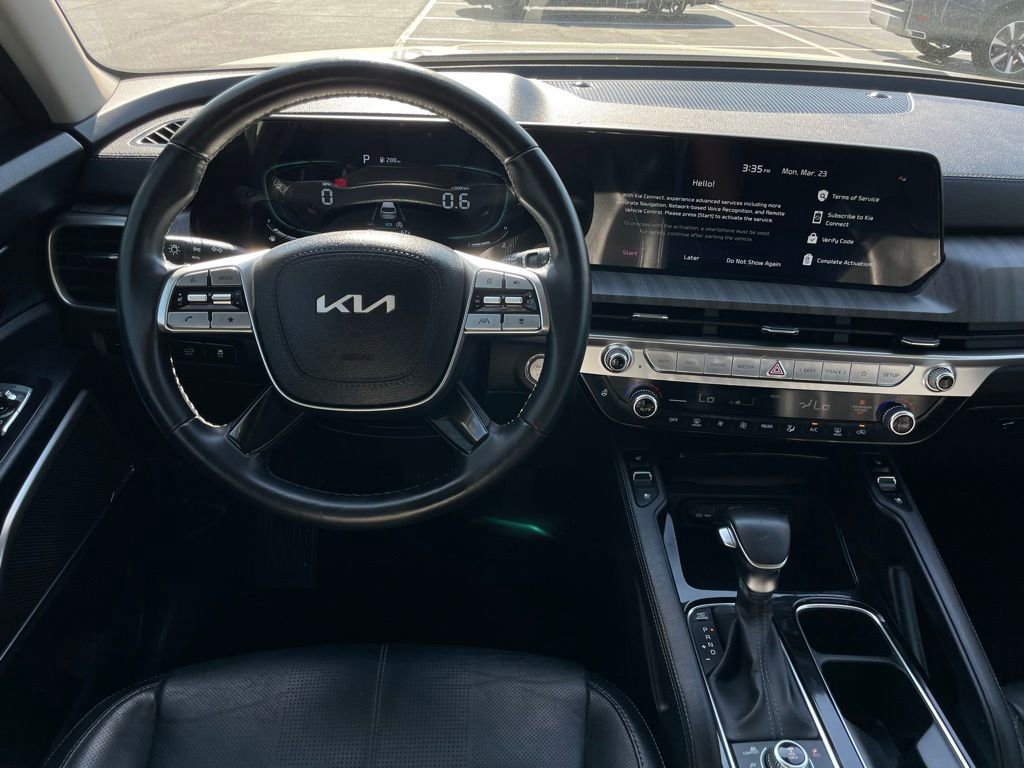 Used 2023 Kia Telluride EX w/ EX Captain's Chair Package image 11