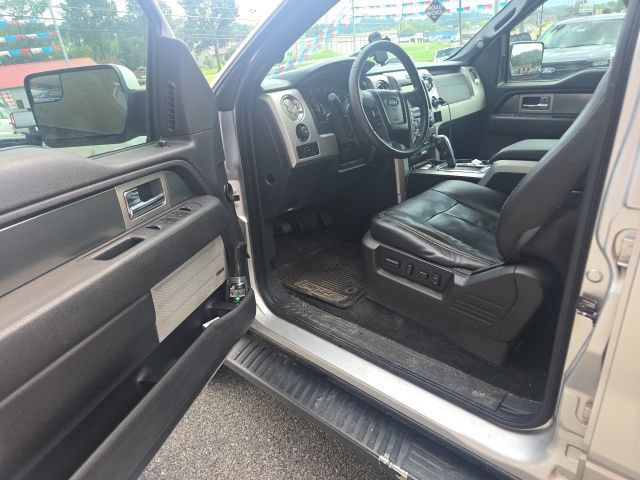 Used 2014 Ford F150 FX4 w/ Equipment Group 402A Luxury AWD/4WD image 4